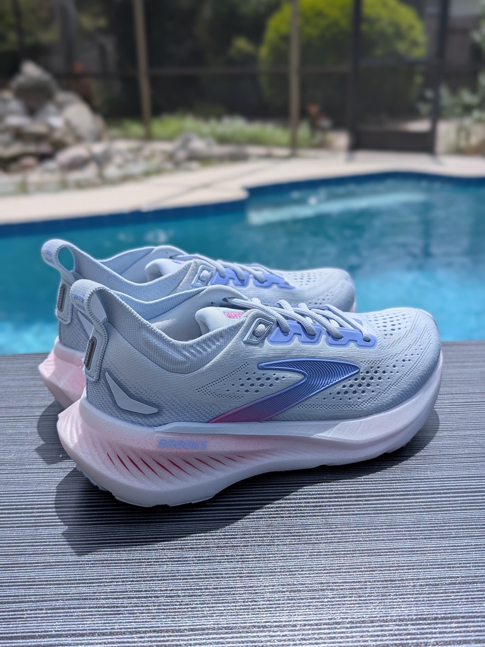 Brooks Glycerin 23 Women's Running Shoes Skyway Pink Size 7 B DNA Tuned - Picture 3 of 12